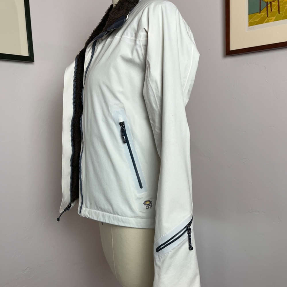 Mountain Hardware S/P white conduit soft shell lined jacket - Picture 4 of 11